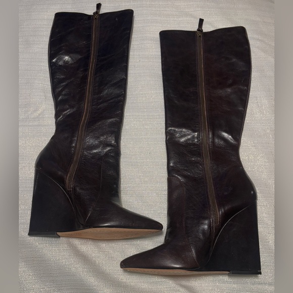 Alice + Olivia Dark Brown Wedge Heeled Leather Boots 39.5/8.5 - Picture 2 of 12